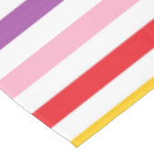 より広いスペクトルの虹および白のストライプ テーブルクロス (アングル)