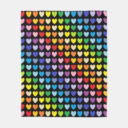 より広いスペクトルの虹のハートの黒 フリースブランケット (正面)