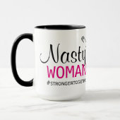 より強い扱いにくい女性-安全ピン-一緒に マグカップ (左)