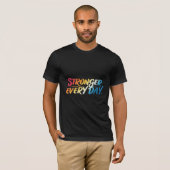 より強い毎日のスポーツTシャツ。 Tシャツ (正面フル)
