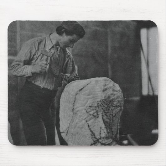 より派手なBrzeskaアンリーc.1910 マウスパッド (正面)