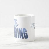 より滑り易いただ上る石のような氷の登山、 コーヒーマグカップ (中央)