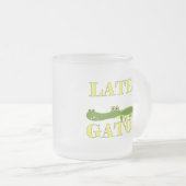 より遅いわに フロストグラスマグカップ (正面右)