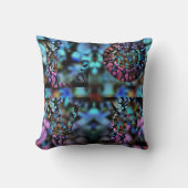 より高い愛 クッション (正面)