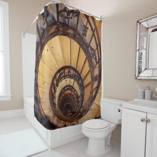 らせん状の円階段古い建築階段 シャワーカーテン (インサイチュ)