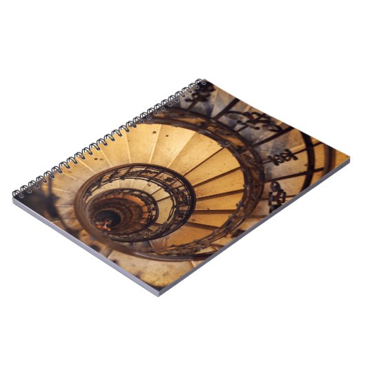 らせん状の円階段古い建築階段 ノートブック (左側)