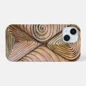 らせん状 iPhone 15ケース (裏面横)