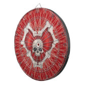 らせん線上にボーンスカルのある赤いゴシックハート ダーツボード (正面右)