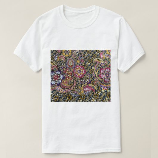 ろうけつ染めカンボジアサロン Tシャツ (デザイン正面)