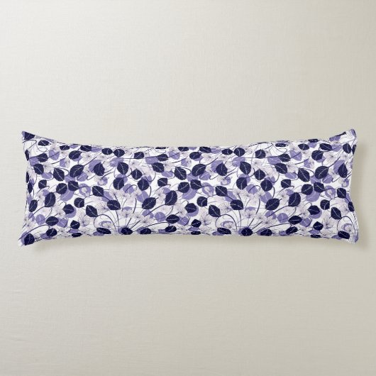 ろうけつ染め紫葉のイラストレーションとつる植物パターン ボディピロー (正面)