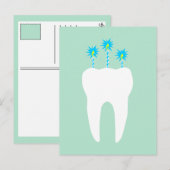 ろうそくの付いたお祝いの歯 インビテーションポストカード (正面/裏面)