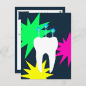 ろうそくの付いた祝いの歯 インビテーションポストカード (正面/裏面)