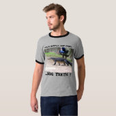 …わにのようにそっと歩くことは Tシャツ (正面フル)