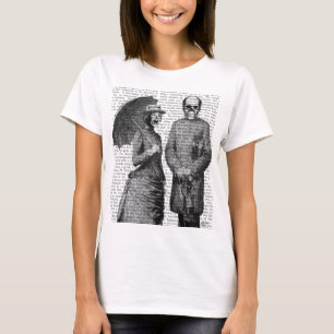 わめく女性およびスカル Tシャツ