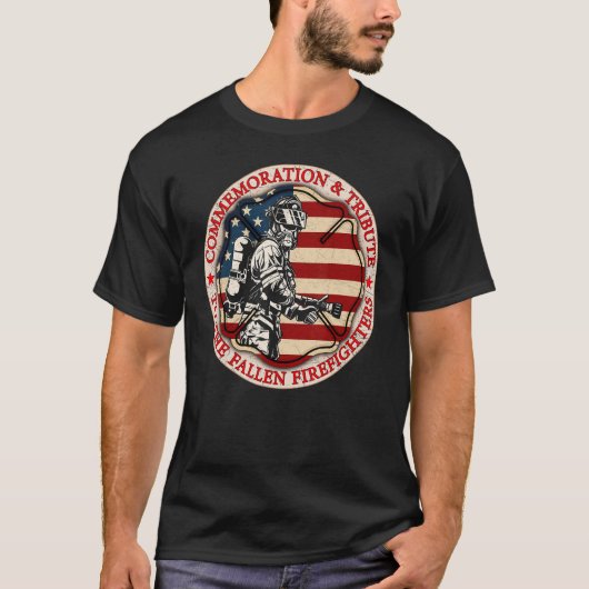 を思い出した消防士たちの記憶と名誉の中で Tシャツ (正面)