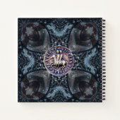 アイアンクロスブラック上の騎士テンプラのシール ノートブック (裏面)