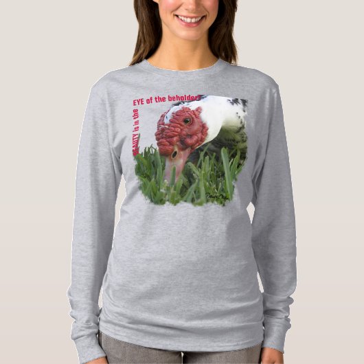 アイオブザアヒルクローズアップ写真カスタム Tシャツ (正面)