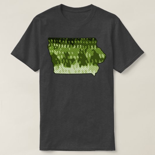 アイオワ州マップベース魚釣りラージムウスバスカラー Tシャツ (デザイン正面)