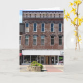 アイオワ州ワシントンの旧建物 カード (黄色い花)