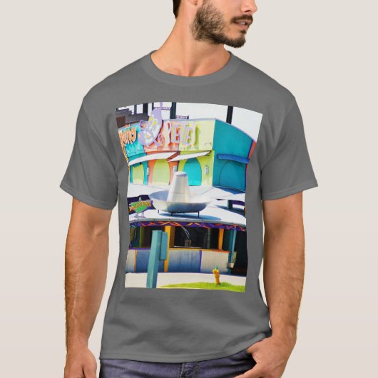 アイオワ・ステート・ポッパーズ Tシャツ (正面)
