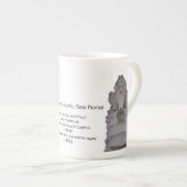 アイコニック海馬マグ ボーンチャイナマグカップ (正面右)