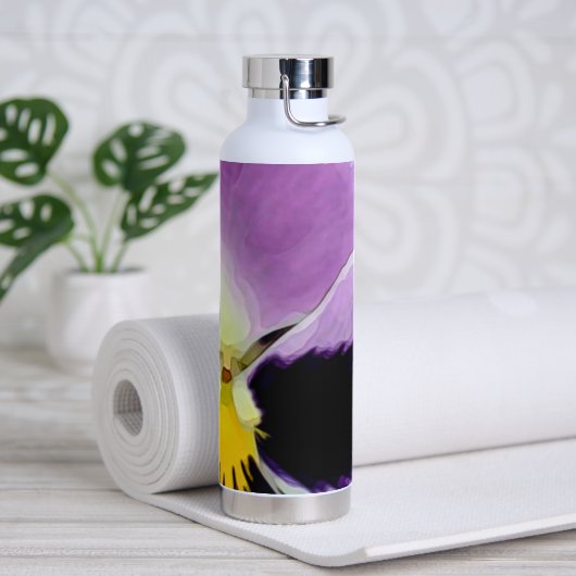 アイシングのように見える ウォーターボトル (ヨガ)