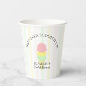 アイスをすくわれた ブライダルシャワー 紙コップ (正面)
