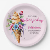 アイスをスクープされたブライダルシャワー ペーパープレート (正面)