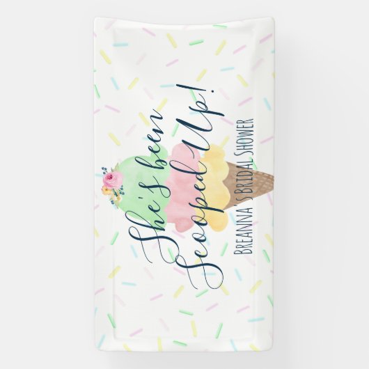 アイスをスクープされたブライダルシャワー 横断幕 (縦)