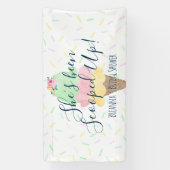 アイスをスクープされたブライダルシャワー 横断幕 (縦)