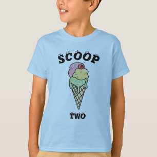 アイスカスタムクリームコーンスクープツツインツインズ誕生日 Tシャツ