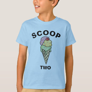 アイスカスタムクリームコーンスクープツツインツインズ誕生日 Tシャツ