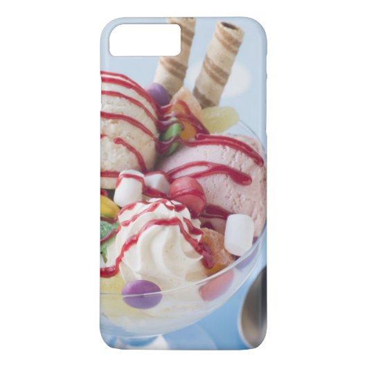 アイスクリームおよび甘いサンデーのトリオ Case-Mate iPhoneケース (裏面)