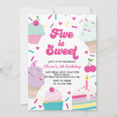 アイスクリームとケーキ ファイブはスイート 5歳の誕生日 招待状 (正面)
