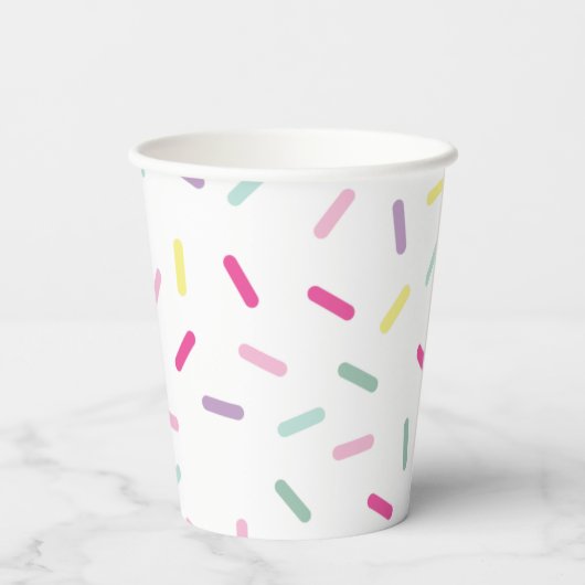 アイスクリームと振りかけるスウィートワン誕生日 紙コップ (裏面)