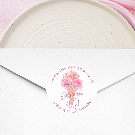 アイスクリームのすくい上げられた ブライダルシャワーのお礼 ラウンドシール