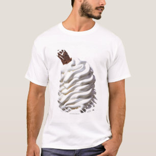 アイスクリームのクローズアップ Tシャツ