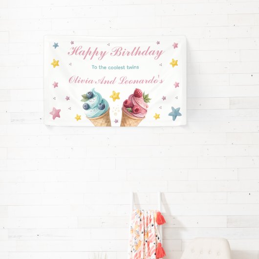 アイスクリームのハッピーバースデーと双子クールの間 横断幕 (インサイチュ)