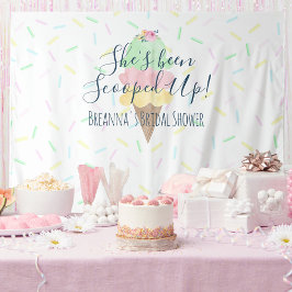 アイスクリームのバックドランドタペストリーをスクープした タペストリー