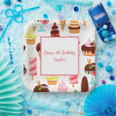 アイスクリームの女の子に悲鳴を上げるかわいい誕生日 ペーパープレート (パーティー)