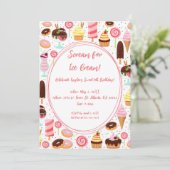 アイスクリームの女の子に悲鳴を上げるかわいい誕生日 招待状 (スタンド正面)