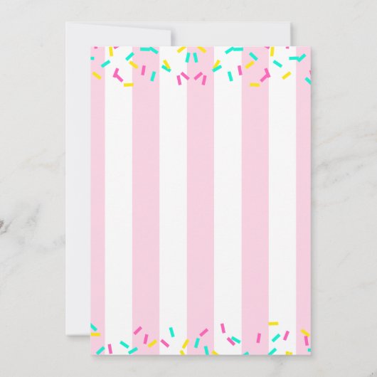 アイスクリームの甘いベビーはキャンデーの店の誕生日を振りかけます 招待状 (裏面)