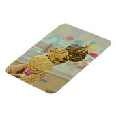 アイスクリームの誕生日プレゼント マグネット (左側)