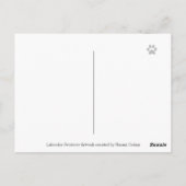 アイスクリームを共有する黒と黄色のラブラドール ポストカード (裏面)