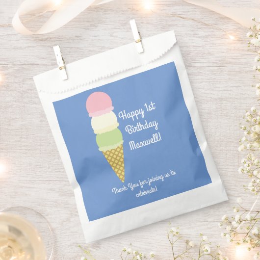 アイスクリームキッズバースデーパーティー フェイバーバッグ (クリップ留めされた状態)