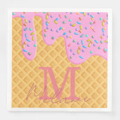 アイスクリームコーンとピンクのつや消しと振りかける (正面)