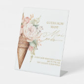 アイスクリームコーンの数を推測するブライダルシャワー 台座サイン (正面)