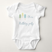 アイスクリームコーンスクープ紙吹雪子供の誕生日 ベビーボディスーツ (正面)