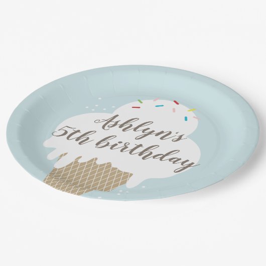 アイスクリームコーンレインボースプレックル子供の誕生日 ペーパープレート (アングル)