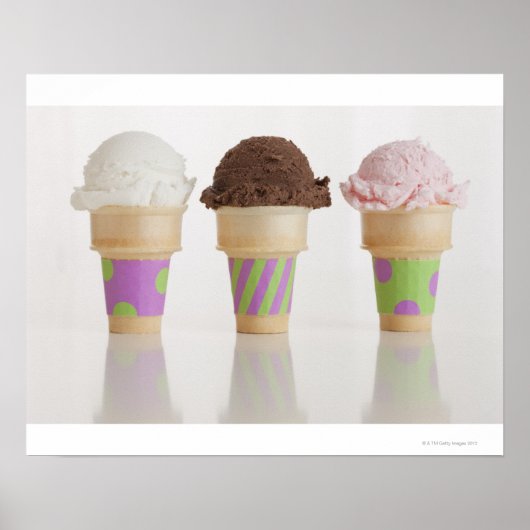 アイスクリームコーン3つ ポスター (正面)